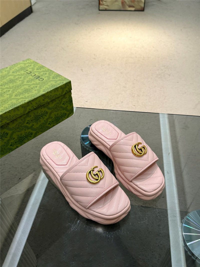 Gvc*1 gg marmont pink quilted leather slide sandals