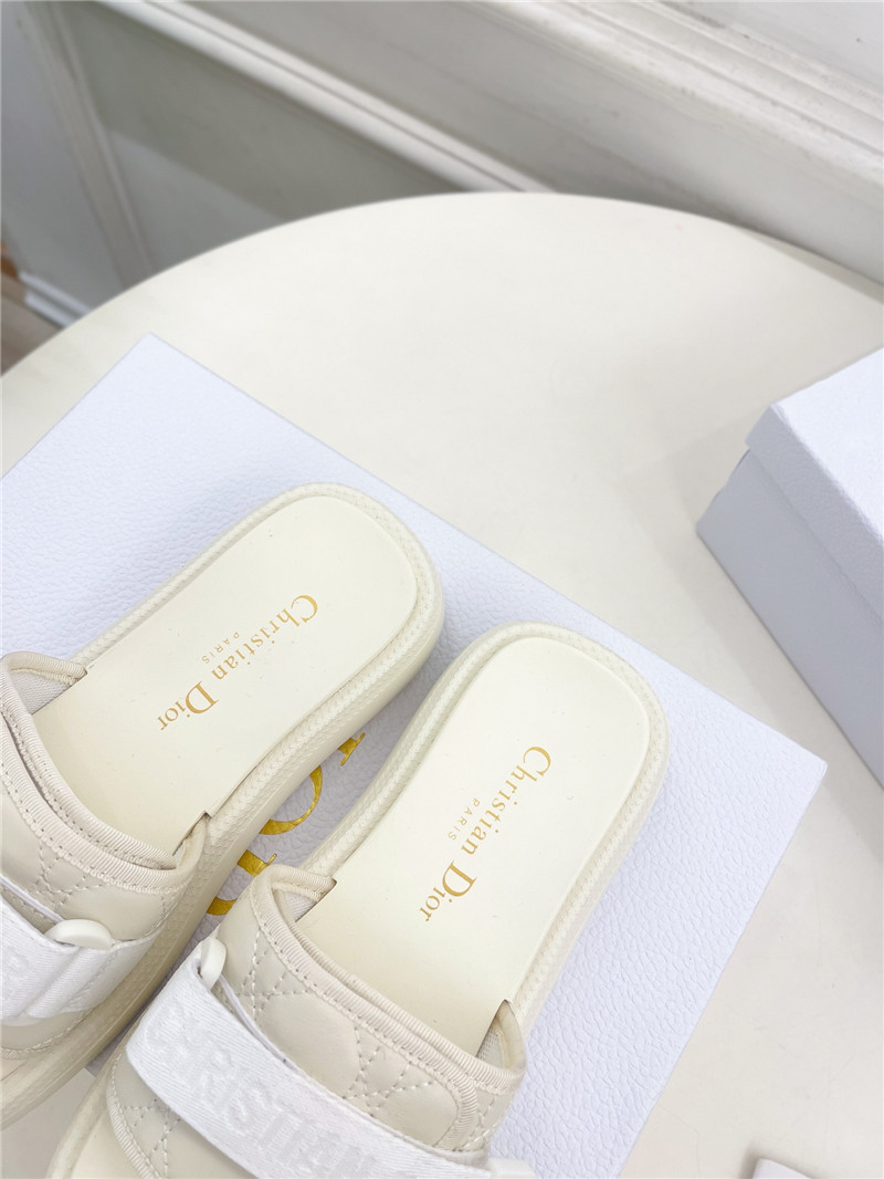 Dio(r)evolution Slide Glitter Tech White Quilted Leather