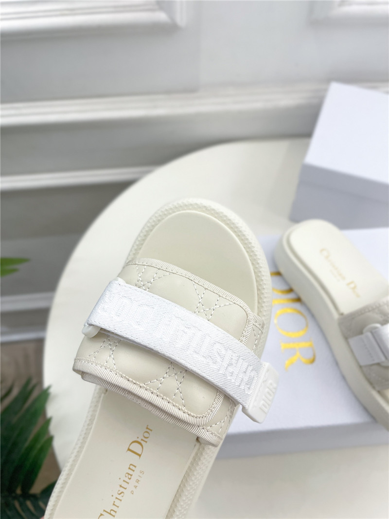 Dio(r)evolution Slide Glitter Tech White Quilted Leather