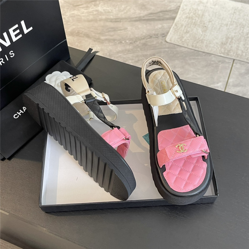 Ch**el quilted beach sandals black and pink leather