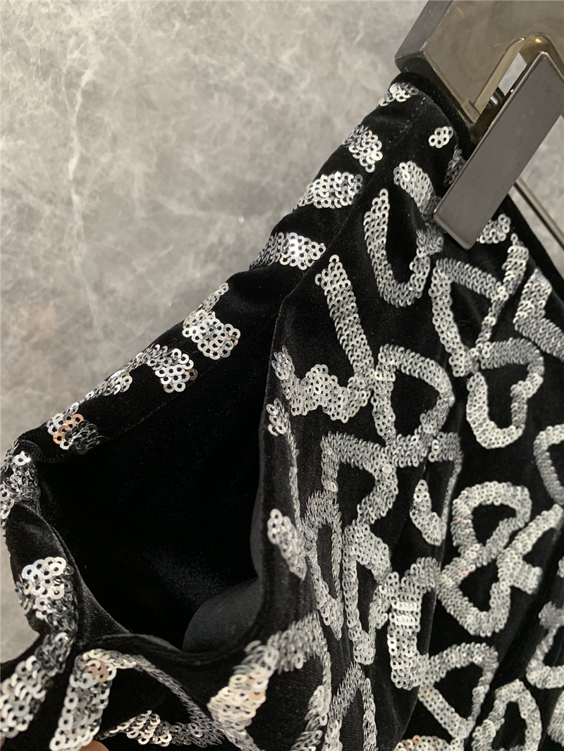 Y51 letter a shorts replica d&g clothing