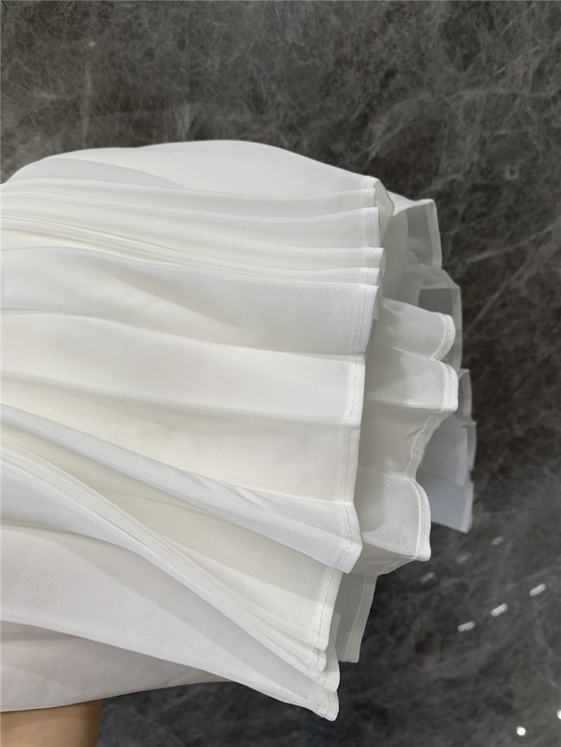 Va1e*ntin0 rhinestone pleated skirt cheap replica designer clothes