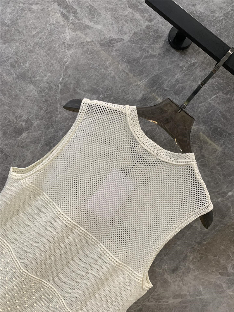 Ce1i*e arc de triomphe hollow knit vest replica clothing sites