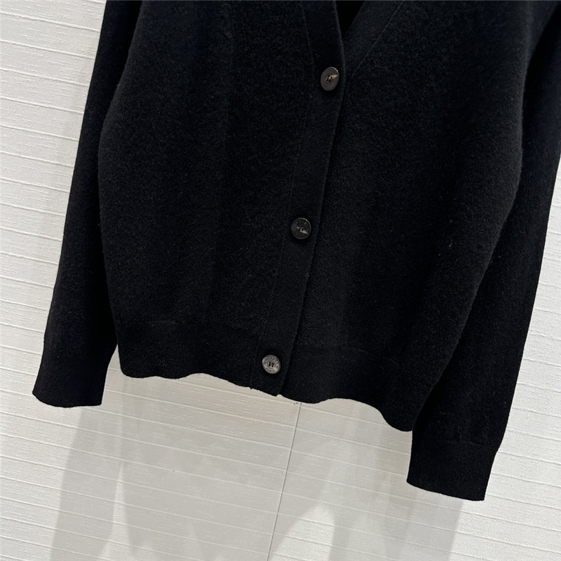 H**me5 classic v-neck cashmere cardigan replica d&g clothing