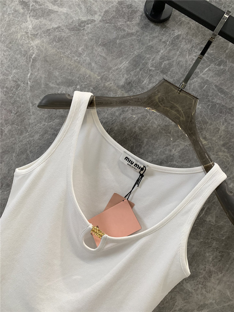 M1um1u letter hardware button hollow vest replica d&g clothing