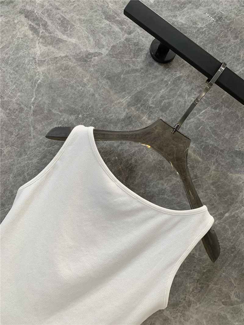 M1um1u letter hardware button hollow vest replica d&g clothing