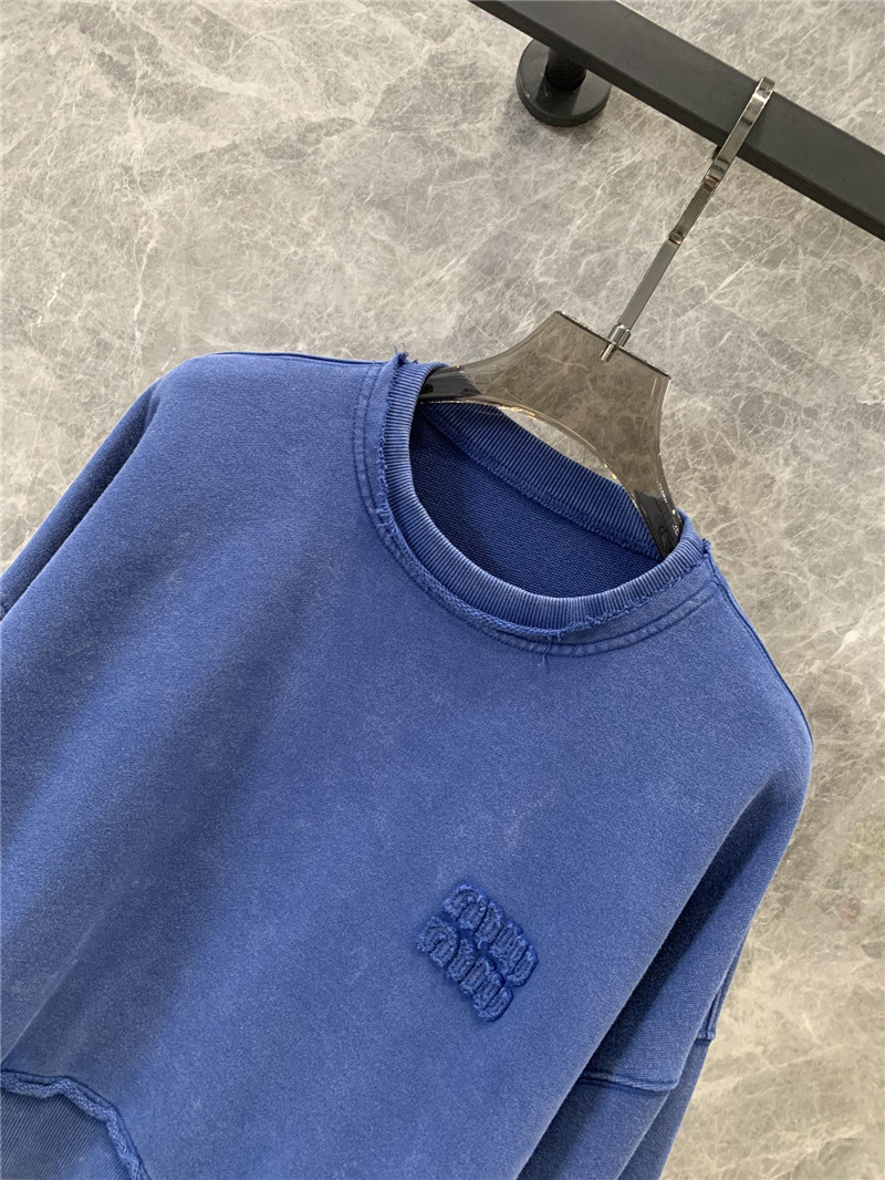 M1um1u round neck sweatshirt replica clothes