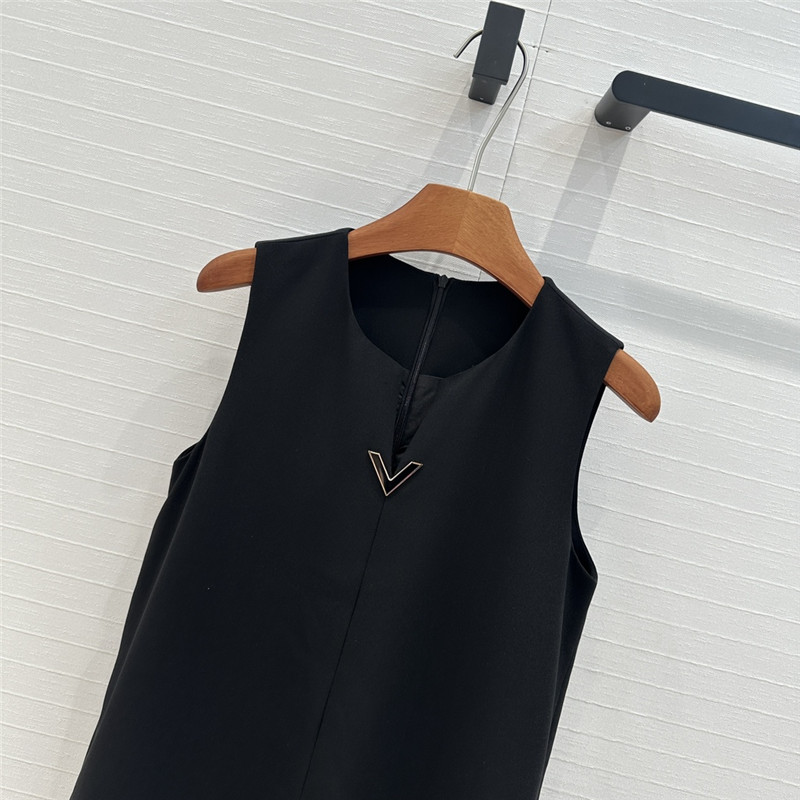 Va1e*ntin0 heavy luxury dress replica d&g clothing