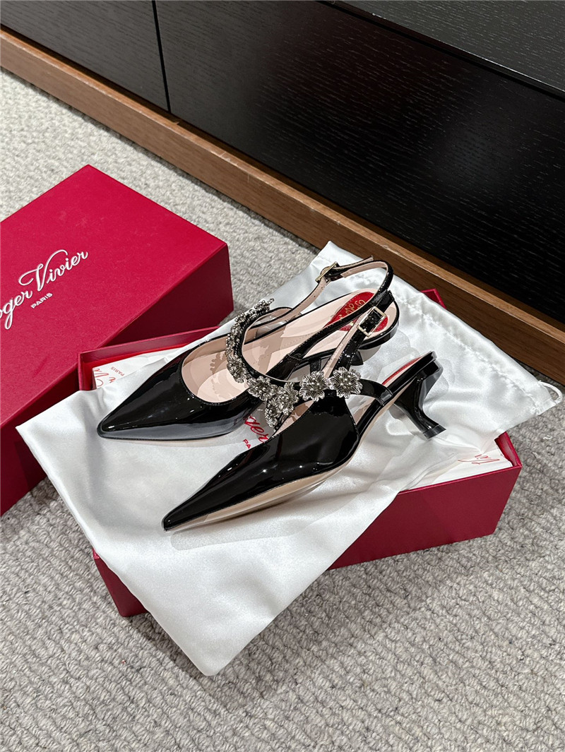 Roger Vivier Efflorescence Mary Jane Slingbacks in Black