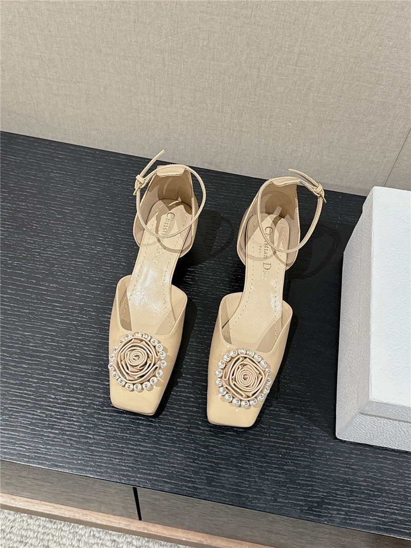 D10r nude patent pearl rose ankle sandals