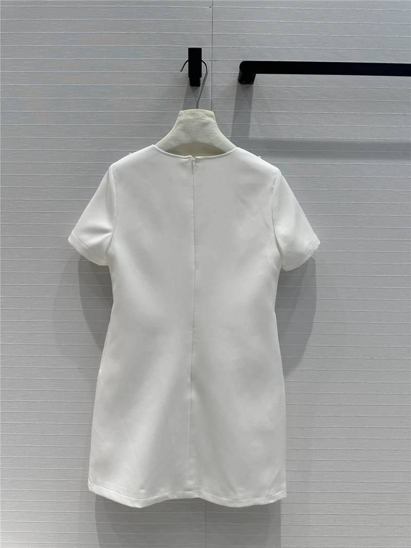 Va1e*ntin0 french elegant white dress replica d&g clothing