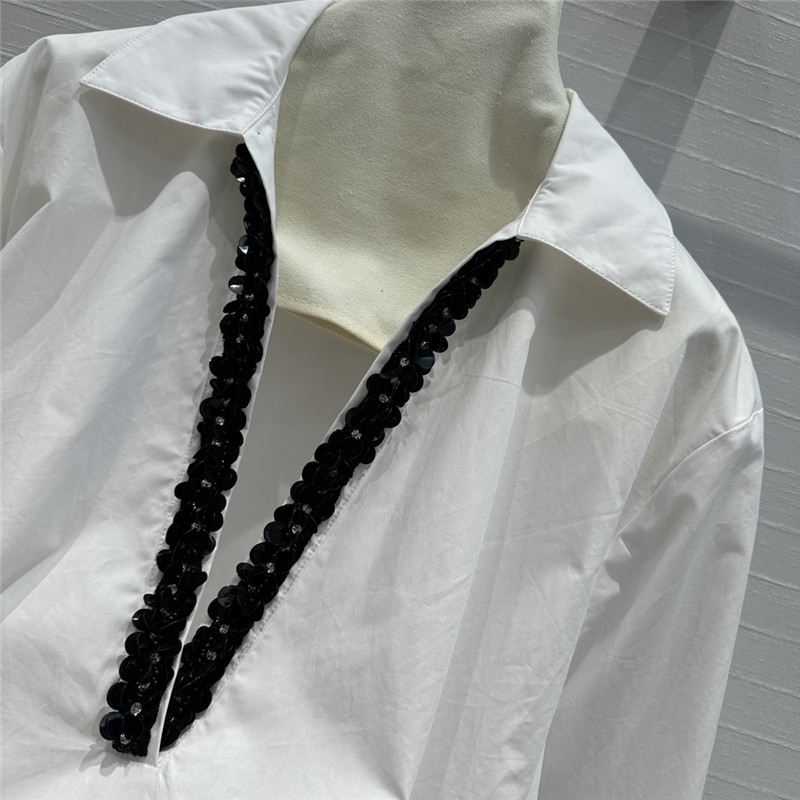 Va1e*ntin0 beaded v-neck shirt replicas clothes