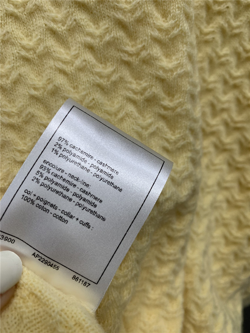 Ch**el v-neck cashmere long-sleeved sweater replicas clothes