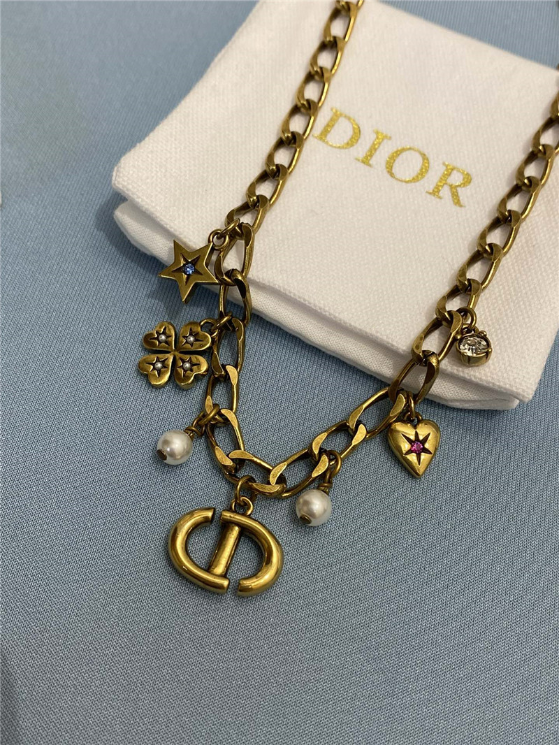 D10r vintage multi-element necklace