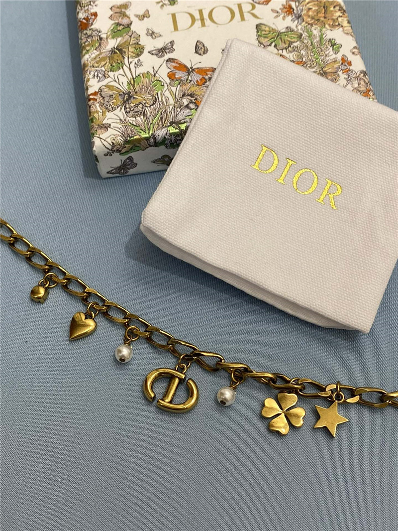 D10r vintage multi-element necklace