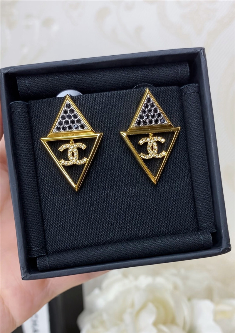 Ch**el hollow triangle double c earrings