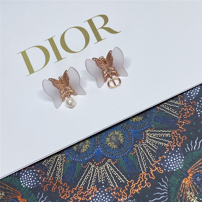 D10r new butterfly earrings