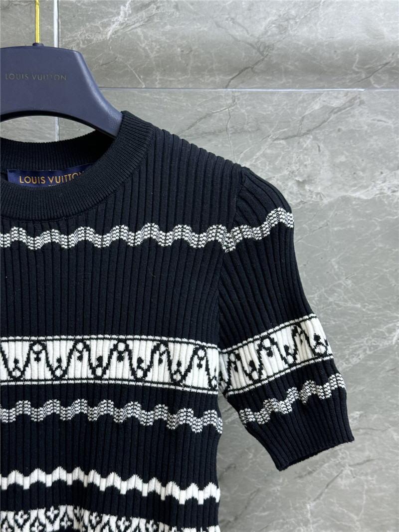 l0vis Vvtt0n lv striped knit short sleeves replicas clothes