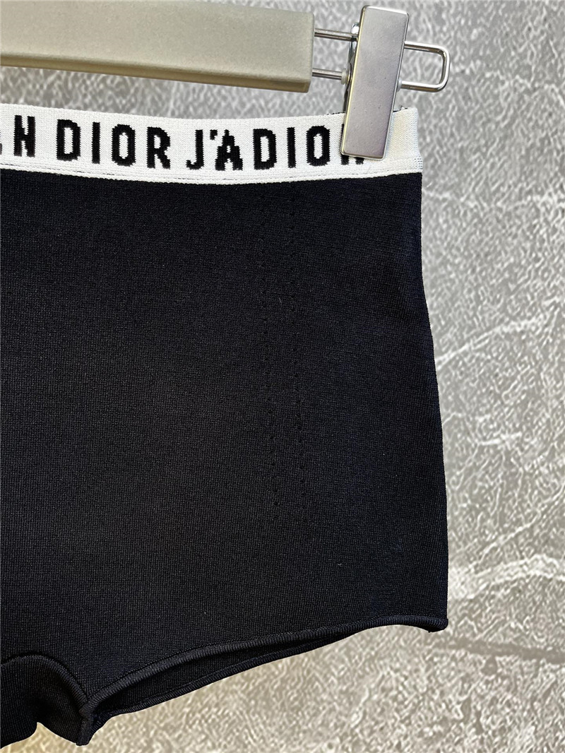 D10r solid color base inner suit replica designer clothes