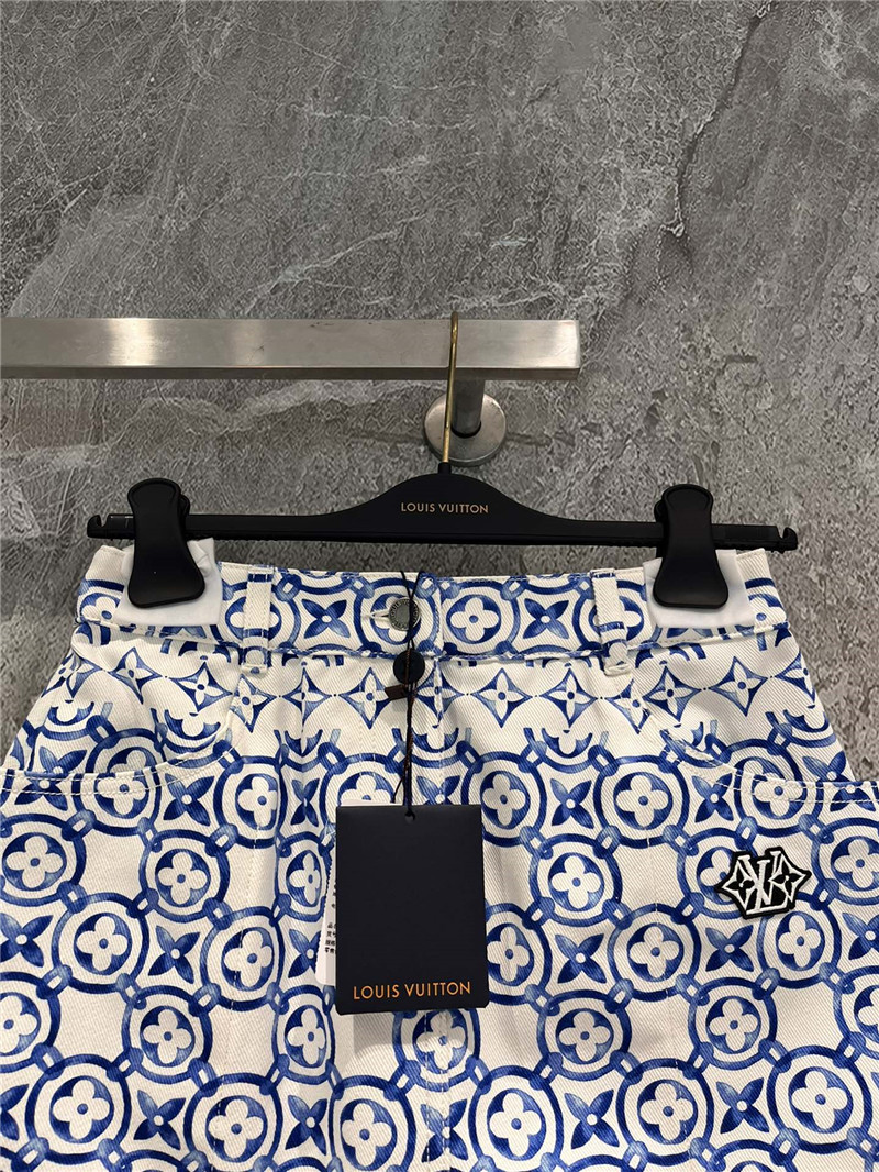 l0vis Vvtt0n lv blue and white porcelain skirt replica clothes