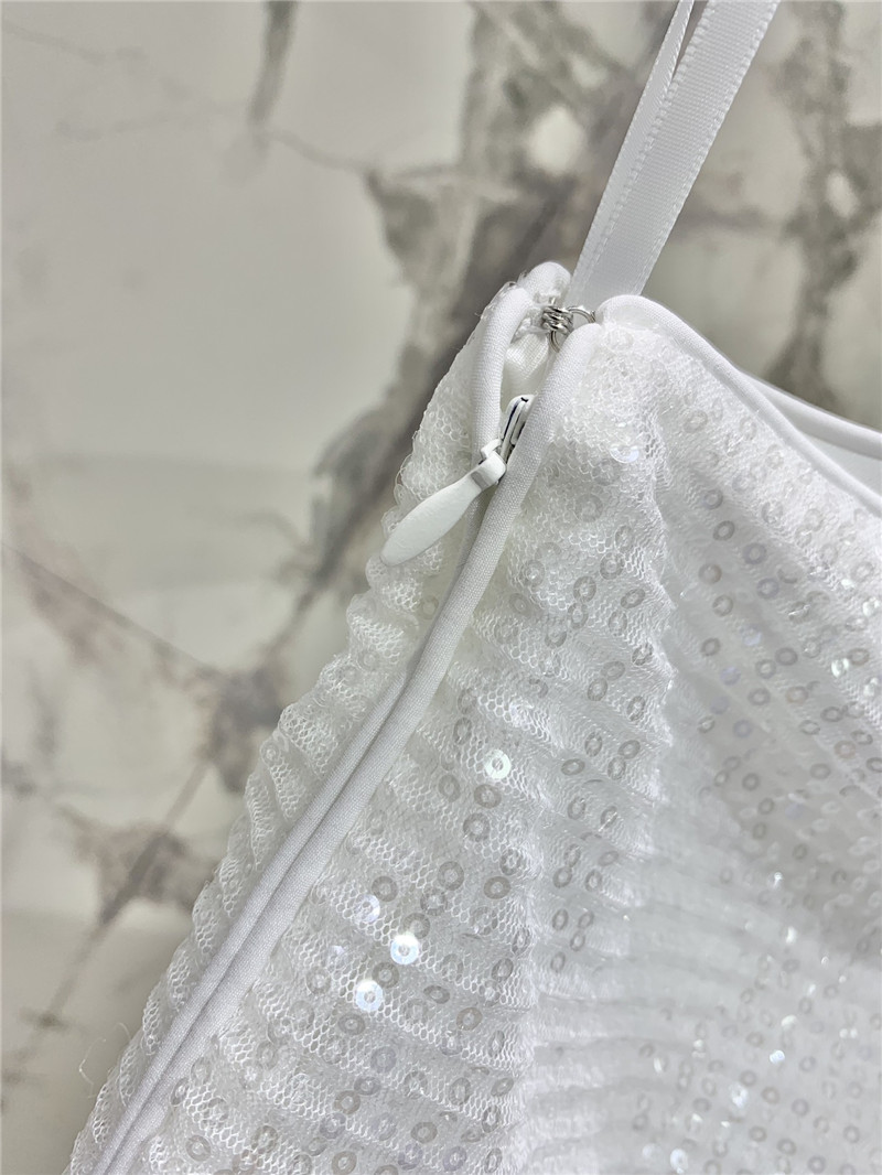 Y51 new one-shoulder dress replica clothing sites