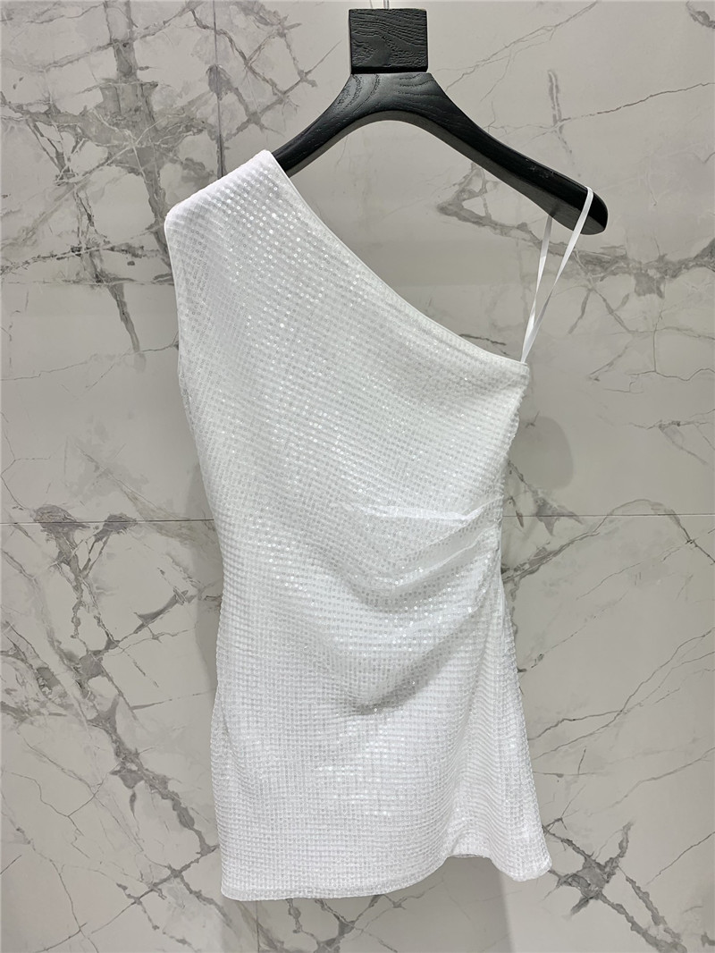 Y51 new one-shoulder dress replica clothing sites