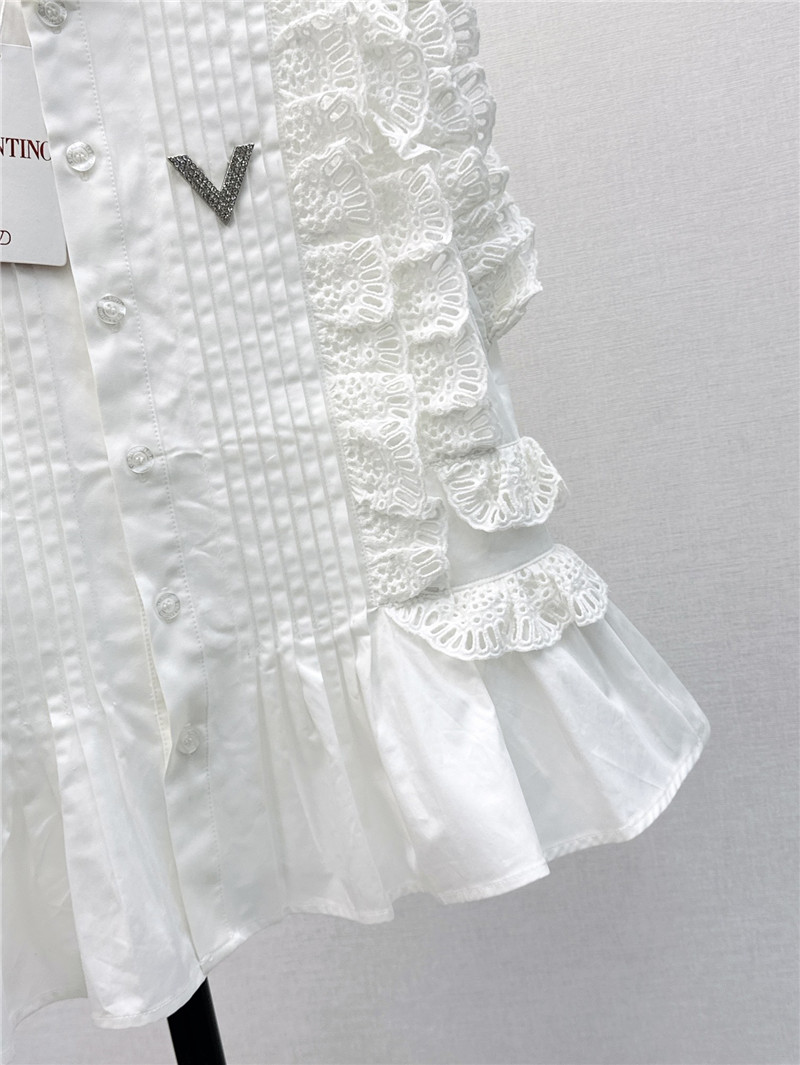 Va1e*ntin0 hollow lace flower patchwork shirt replica clothing sites