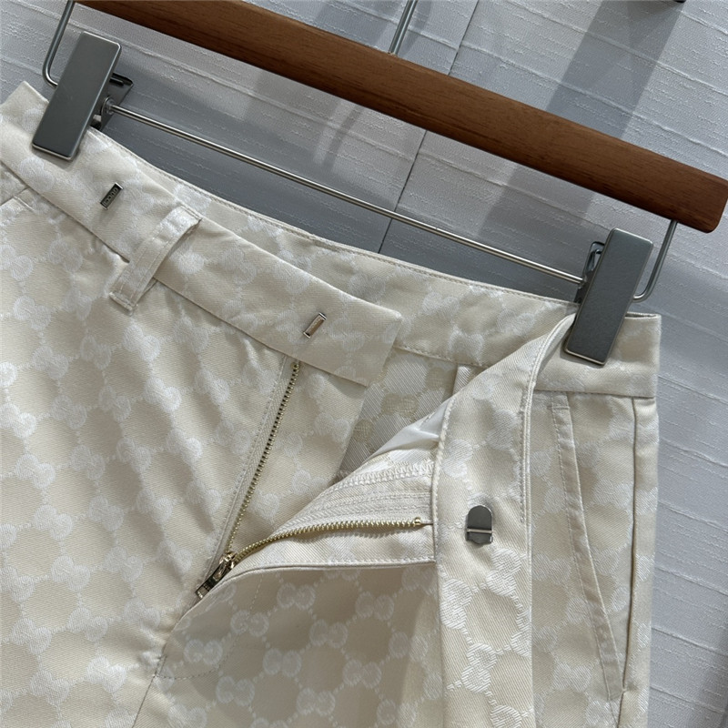 Gvc*1 ivory white old flower jacquard shorts replica clothing sites