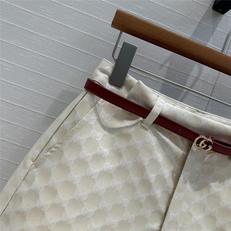 Gvc*1 ivory white old flower jacquard shorts replica clothing sites