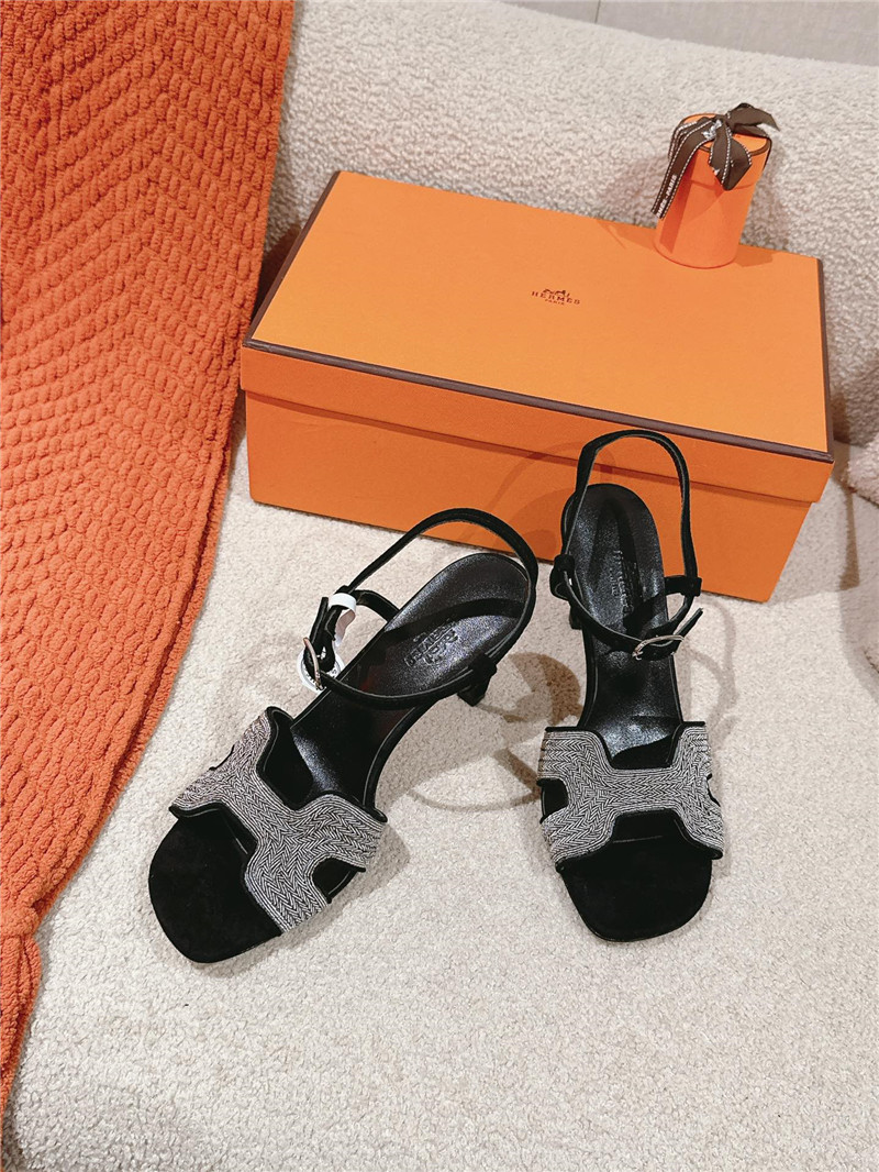 H**me5 holy 105 sandals in black suede goatskin