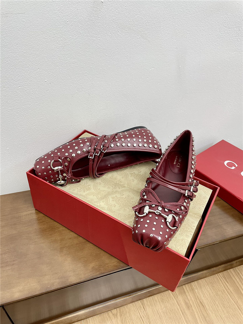 Gvc*1  burgundy horsebit ballet flats