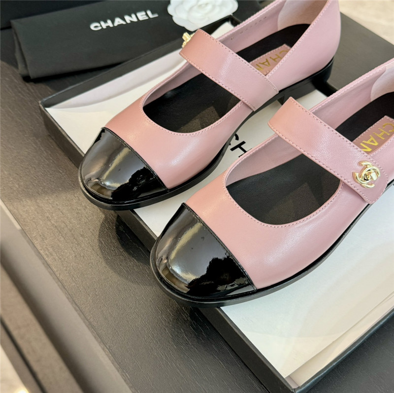 Ch**el gold interlock mary janes in pink and black calfskin