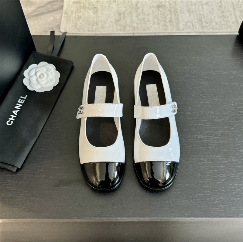 Ch**el silver interlock mary janes in white patent calfskin