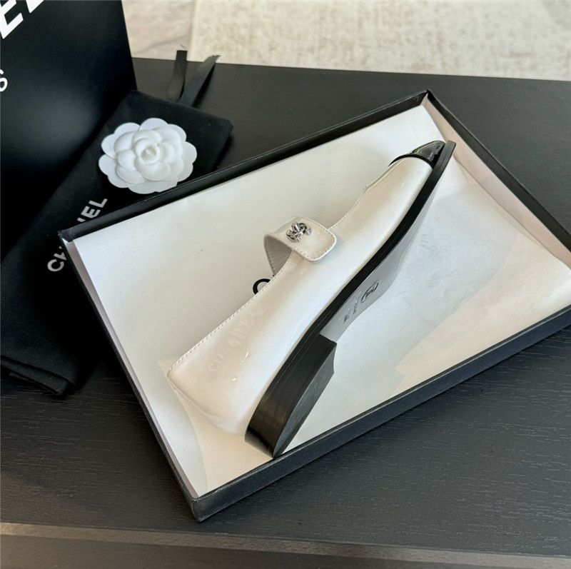 Ch**el silver interlock mary janes in white patent calfskin