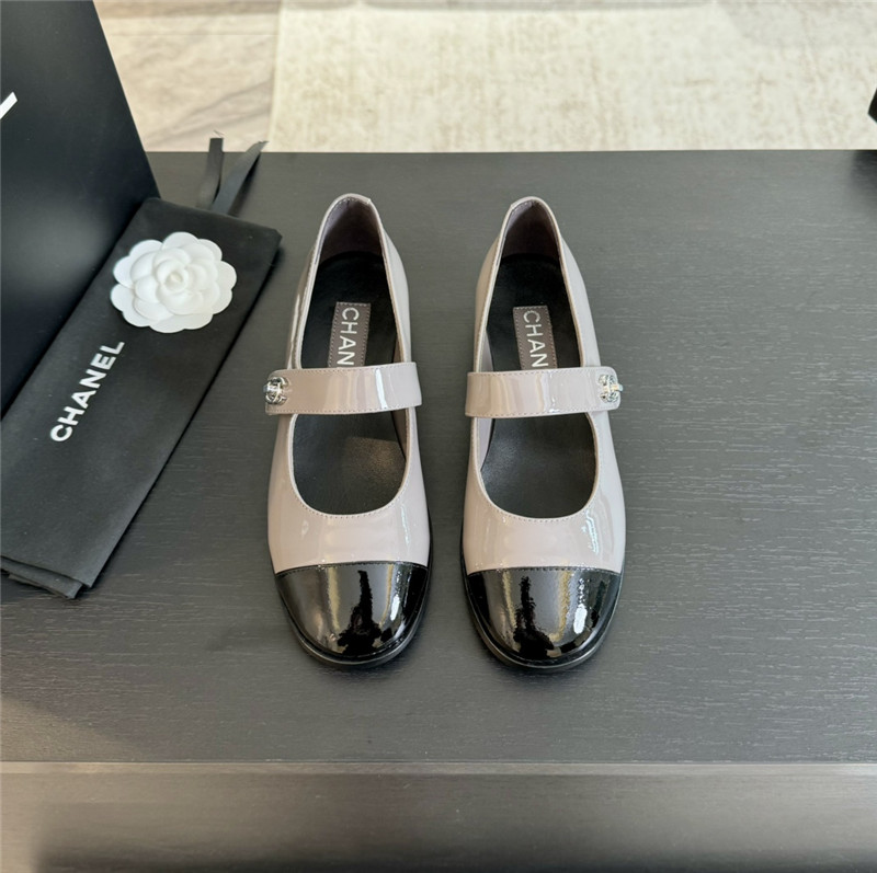 Ch**el silver interlock mary janes in grey patent calfskin