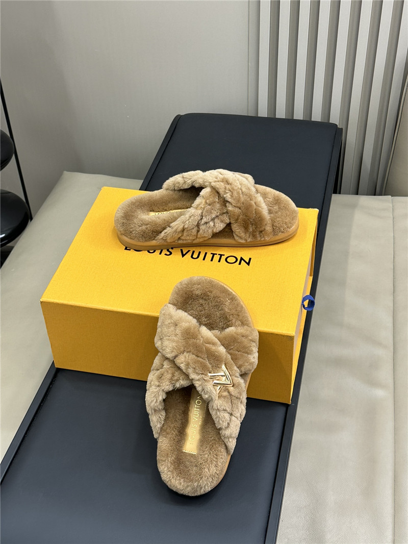 l0vis Vvtt0n lv bliss comfort mule camel