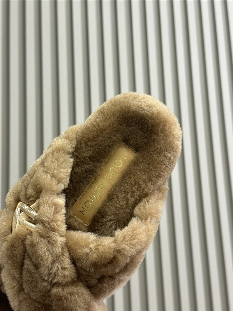 l0vis Vvtt0n lv bliss comfort mule camel