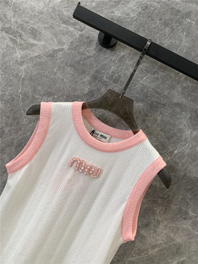 M1um1u contrasting letter sleeveless vest replica clothing sites