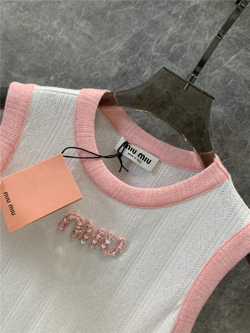 M1um1u contrasting letter sleeveless vest replica clothing sites