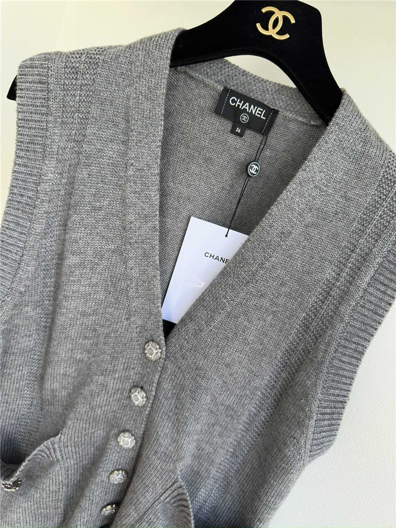 Ch**el double pocket vest replicas clothes