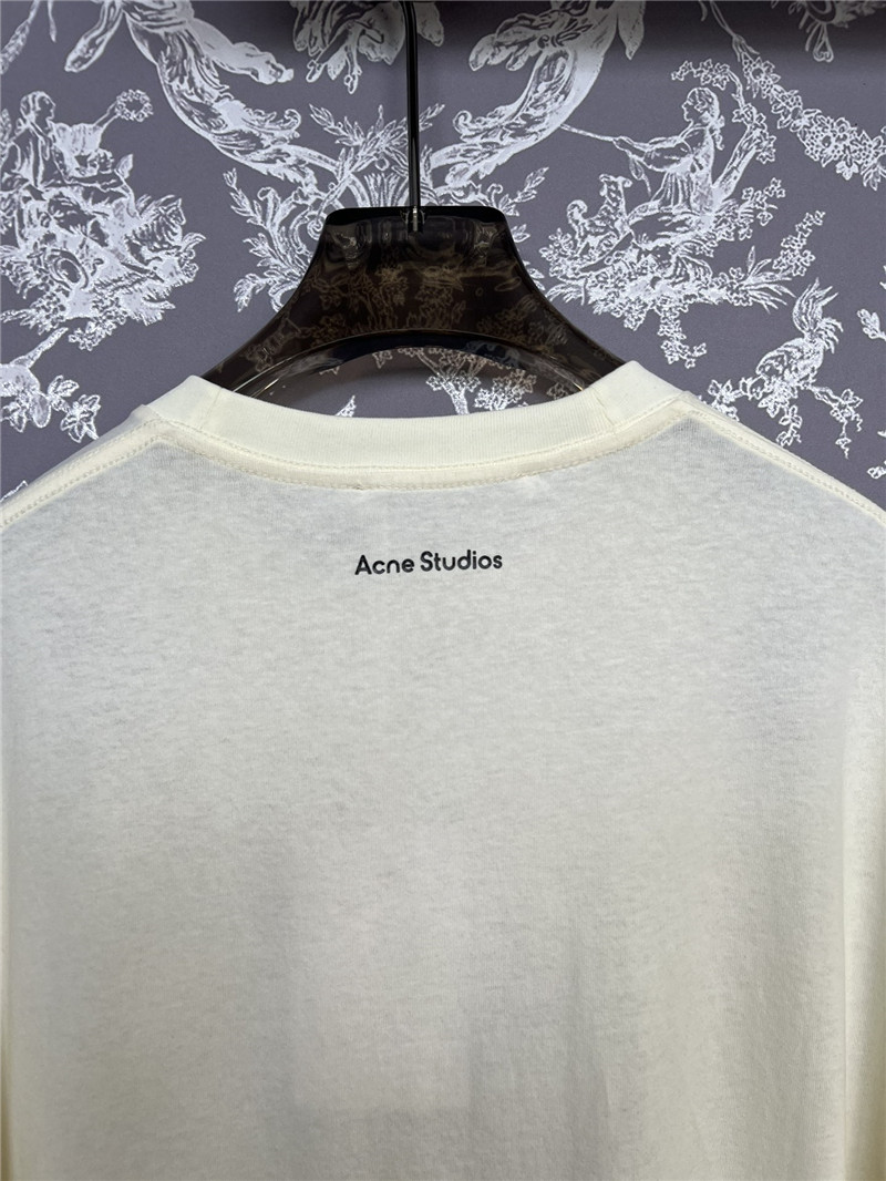 acne studios new abstract heart T-shirt replica clothing sites