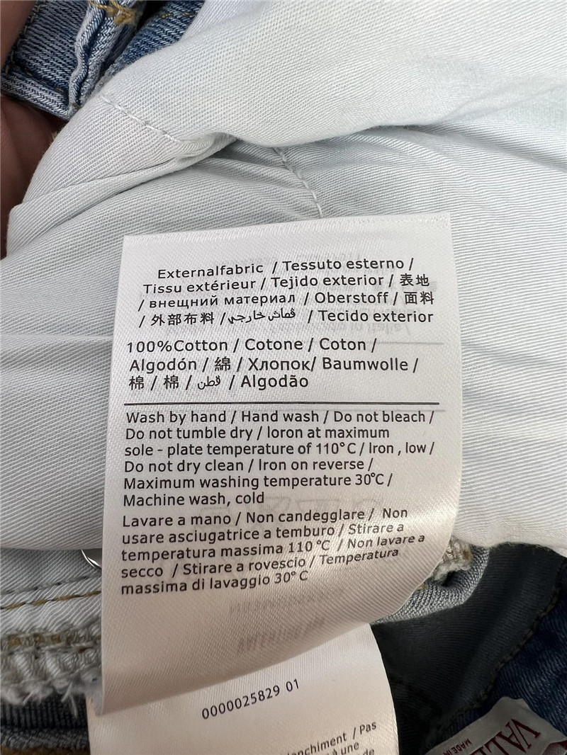 Va1e*ntin0 new jeans cheap replica designer clothes