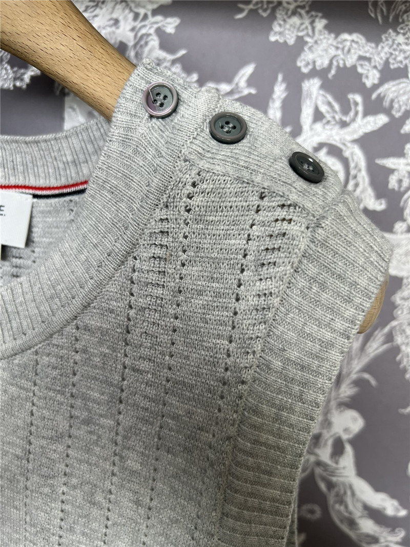 THOM BROWNE new knitted vest replica d&g clothing