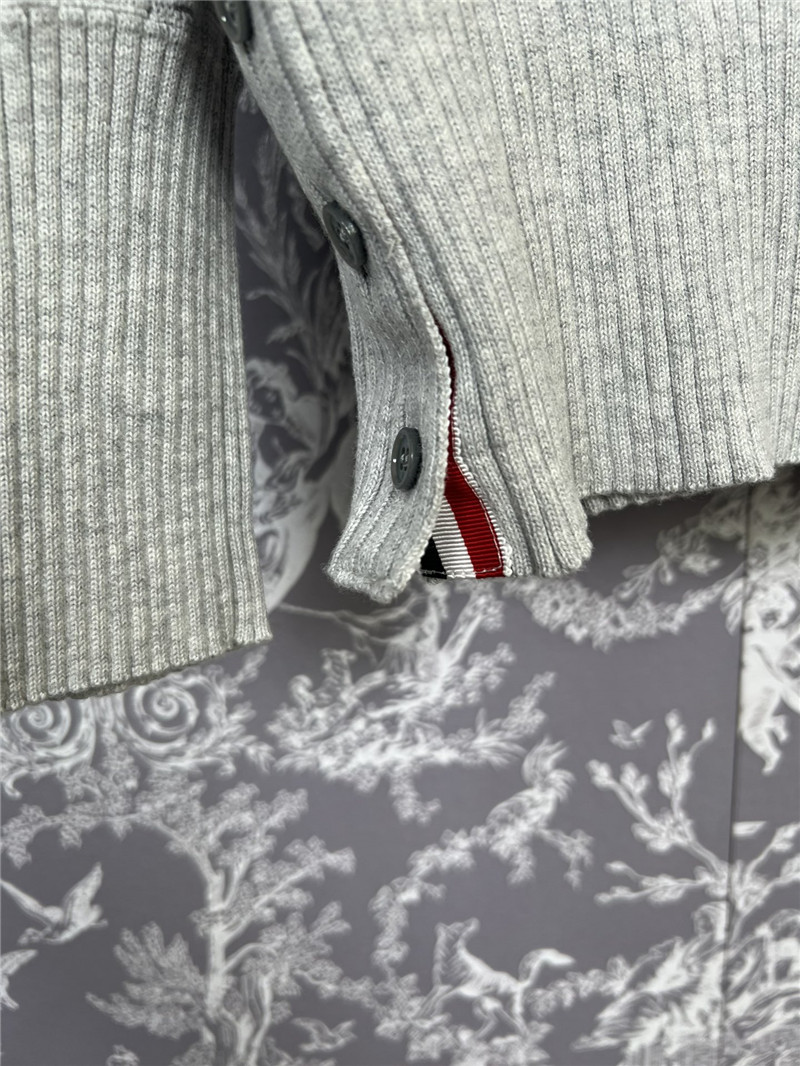 THOM BROWNE new knitted cardigan replicas clothes