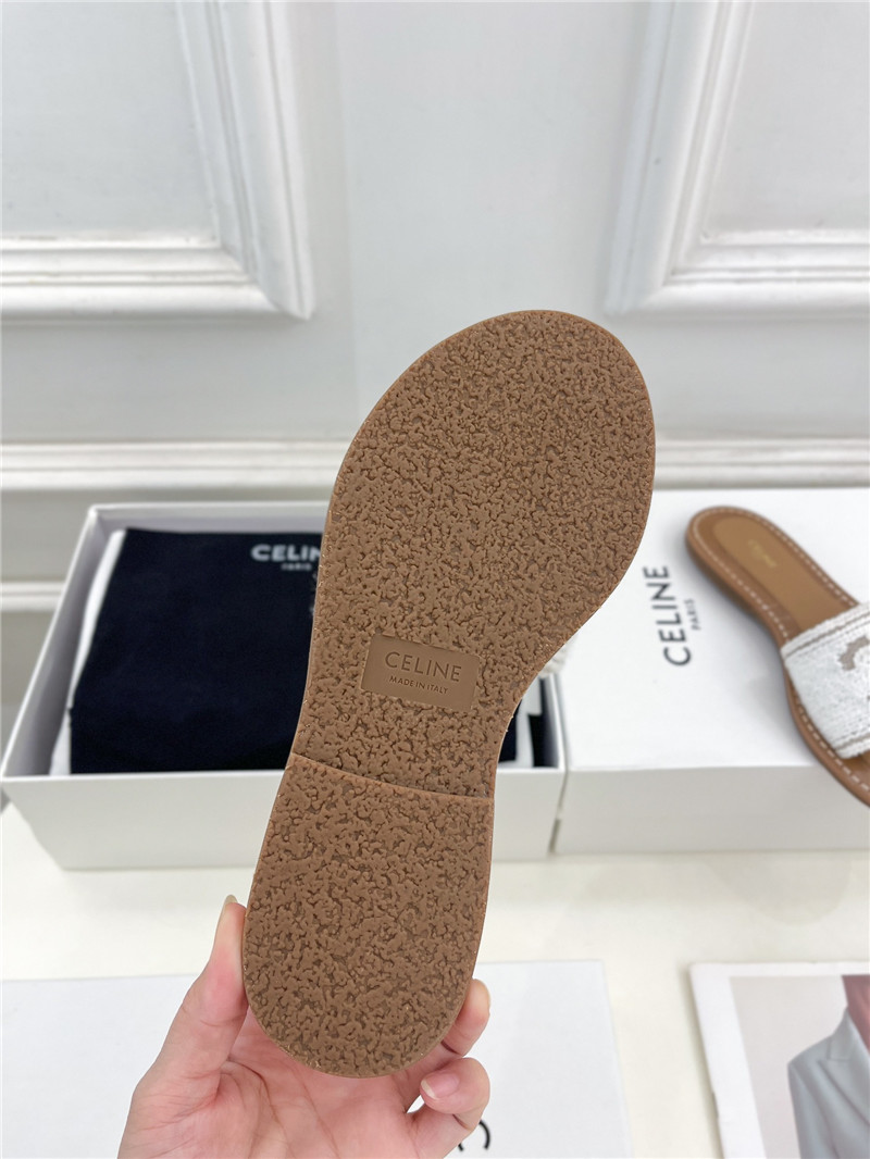 Ce1i*e lympia mule in white triomphe jacquard wool