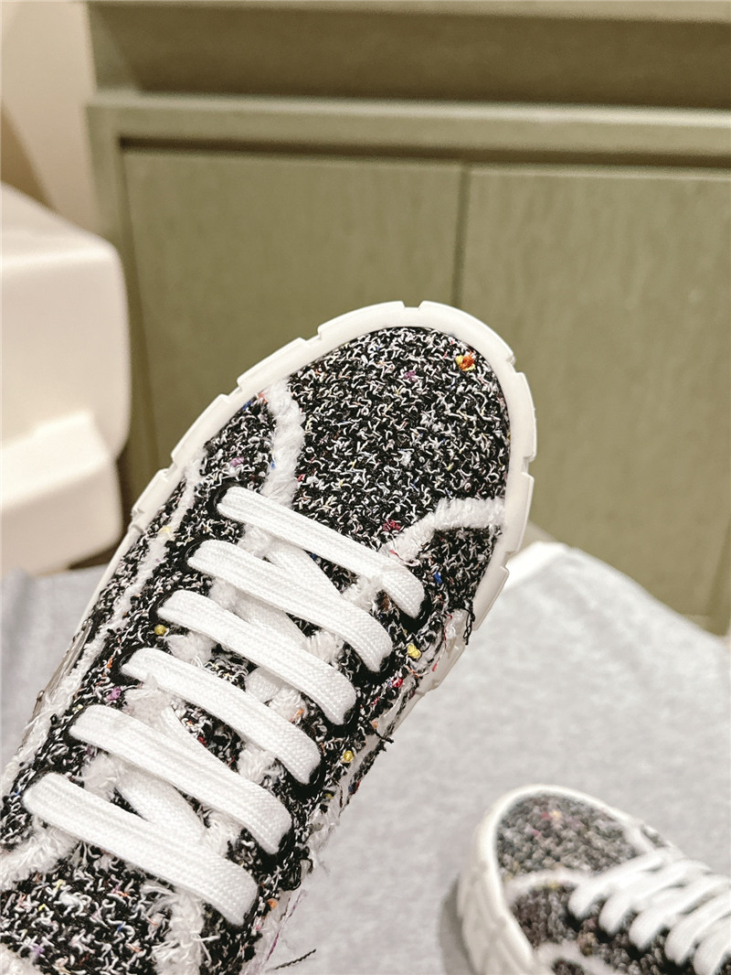 Pra*a double wheel tweed trainers in black