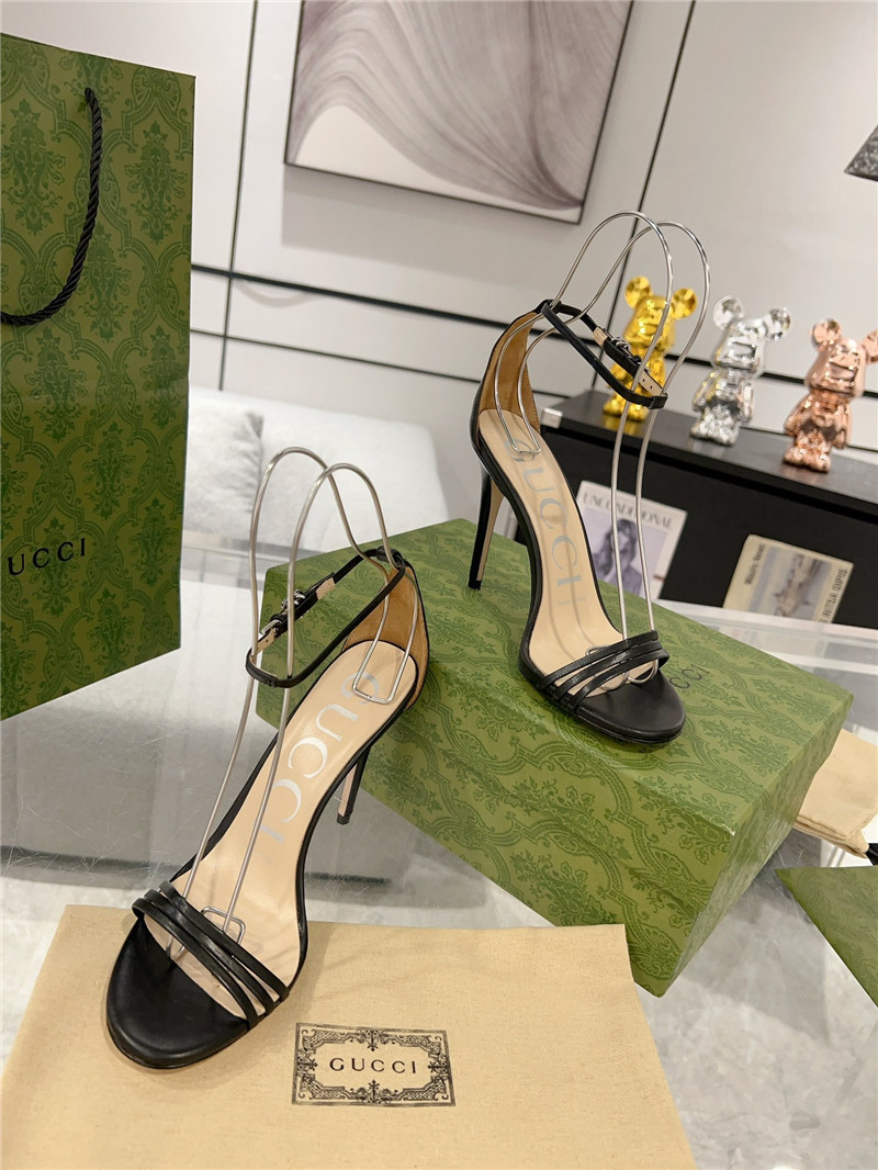 Gvc*1 gg metallic black strappy heel sandals