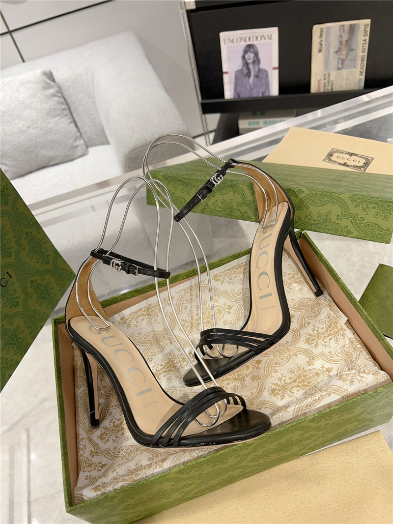 Gvc*1 gg metallic black strappy heel sandals