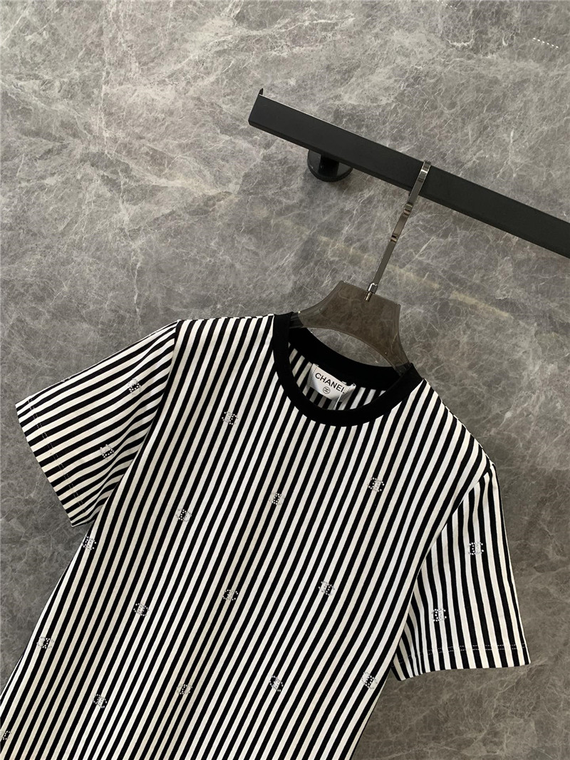 Ch**el striped short-sleeved t-shirt replica clothing sites