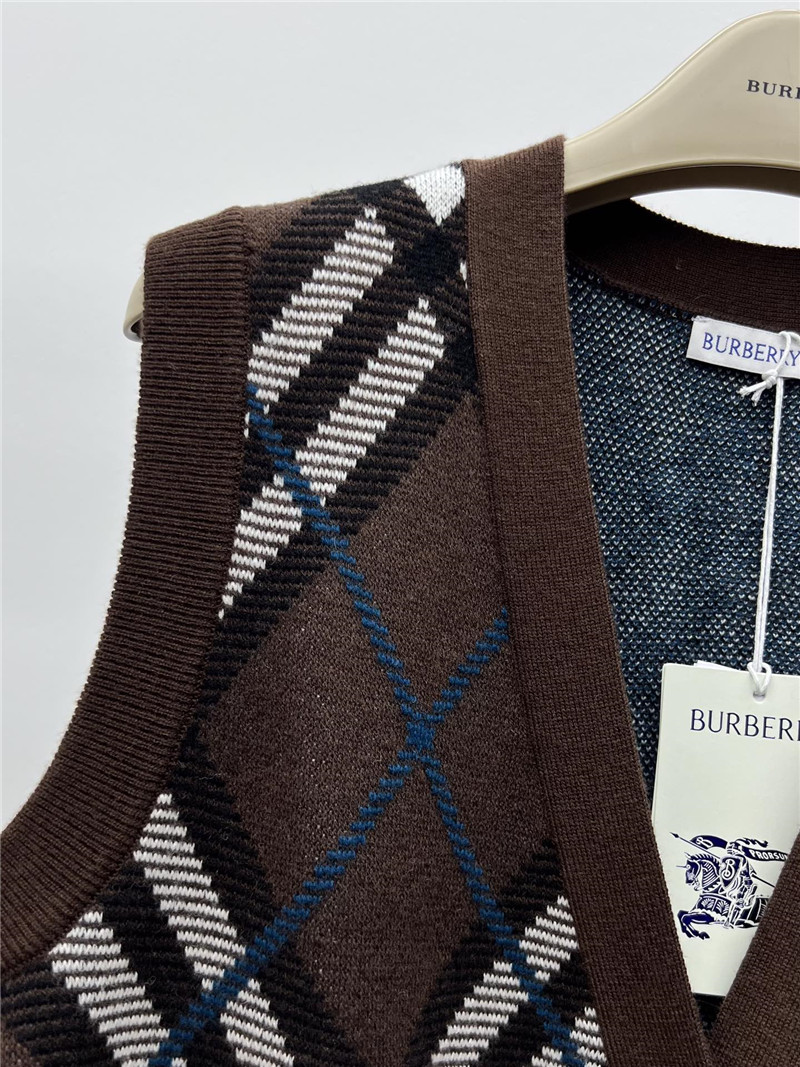 Bv*b*rry checked wool vest replica designer clothes